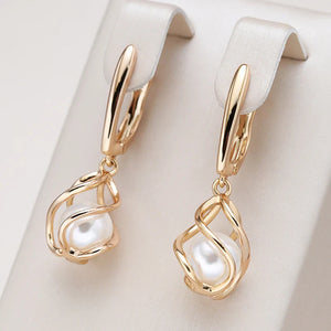 Elegant Hollow Pearl Earrings