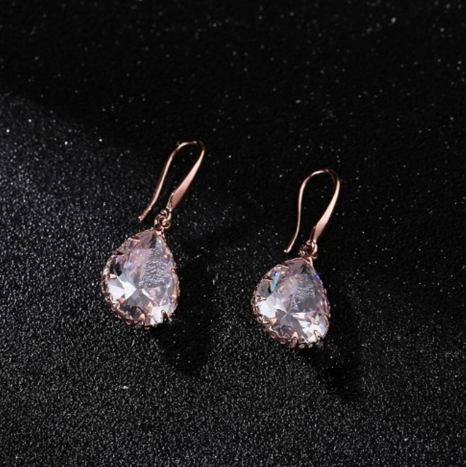Vintage Crystal Drop Earrings