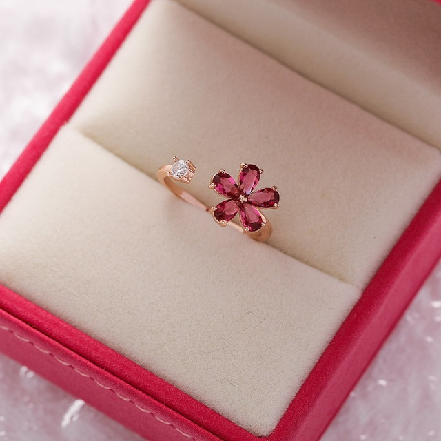 Adjustable Red Crystal Flower Ring