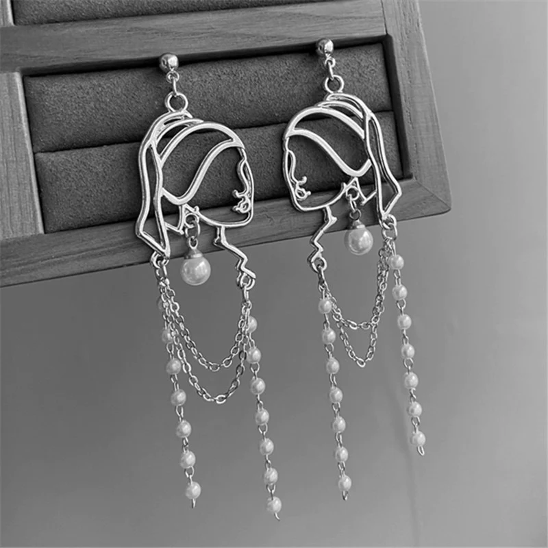 Silver Plated Women's Earrings with Pearls