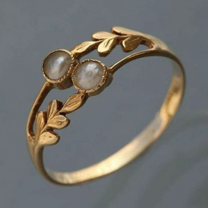 Vintage Golden Doble Moonstone Ring