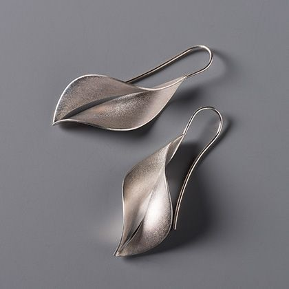 Vintage Clean Silver Leaf Earrings