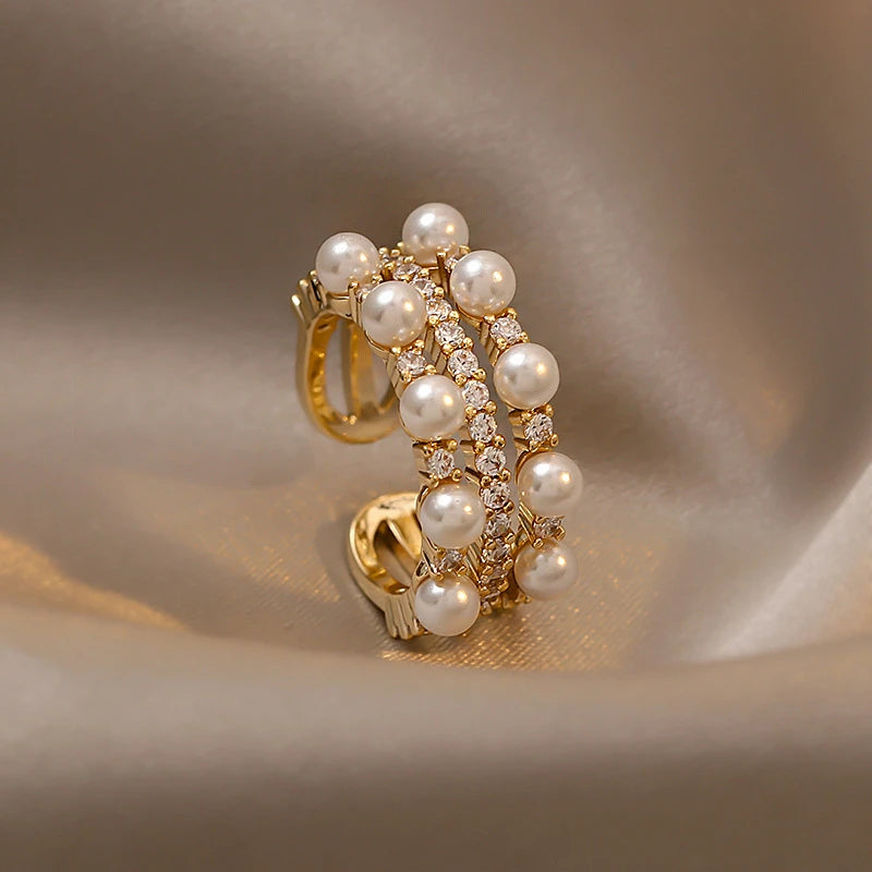 Adjustable Double Pearl Ring in Gold