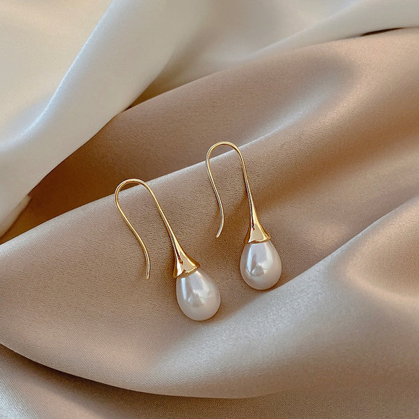 Pearl Drop Earrings