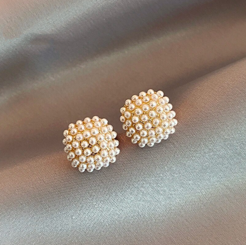 Elegant Inlaid Pearls Gold Earrings
