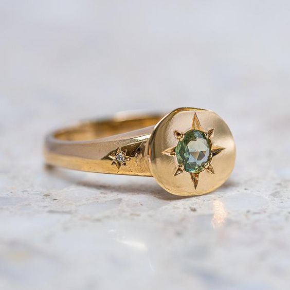 Vintage Green Starlight Golden Ring